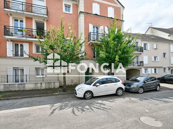 À vendre Studio 30 m² - Courdimanche 95800