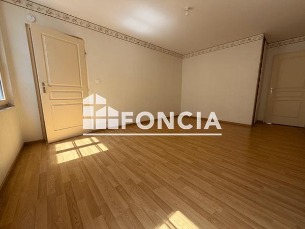 Location Appartement 3 pièces 61 m² - 73/75 rue des Granges Besançon 25000