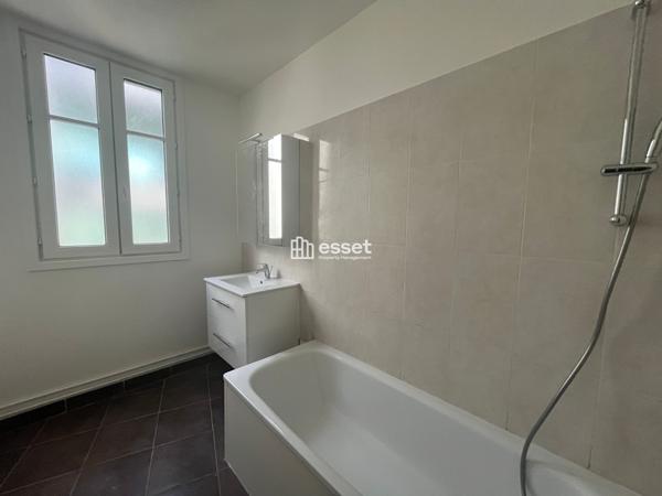 Location Appartement 3 pièces 88.8 m² - Clichy 92110