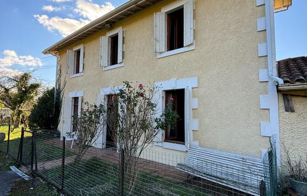 SOUS COMPROMIS Maison de maître des années 1900 sur parcelle arborée de plus de 3900 m2 - 5 chambres