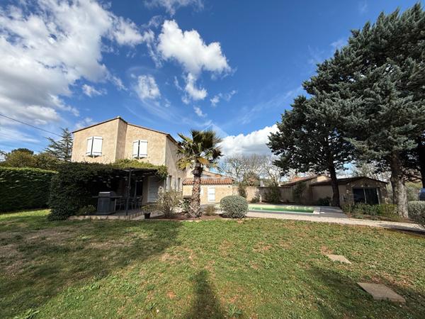 A VENDRE 83470 SAINT MAXIMIN LA SAINTE BAUME MAISON T5 DE 120M² SUR 1200M² DE JARDIN PISCINE DEPENDANCE