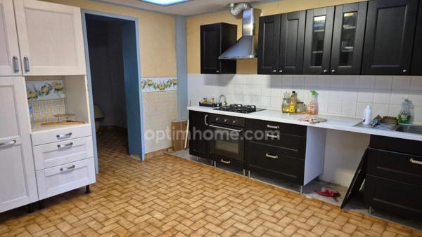 Maison mitoyenne 4 chambres jardin