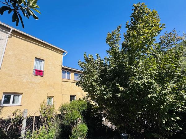 Vente                                                      Maison
                        
                     7 pièces                      133 m2                     à Peillon