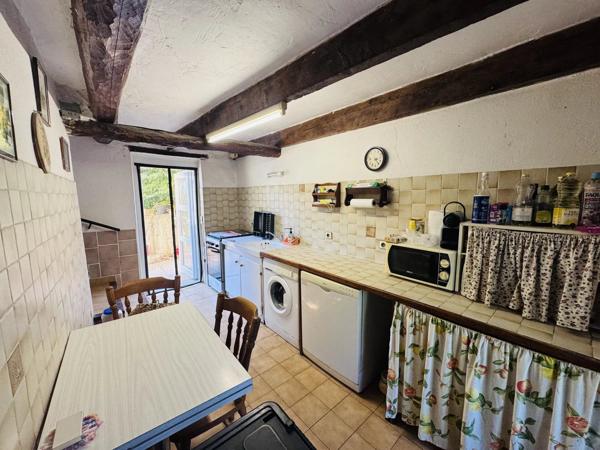Vente                                                      Maison
                        
                     7 pièces                      133 m2                     à Peillon