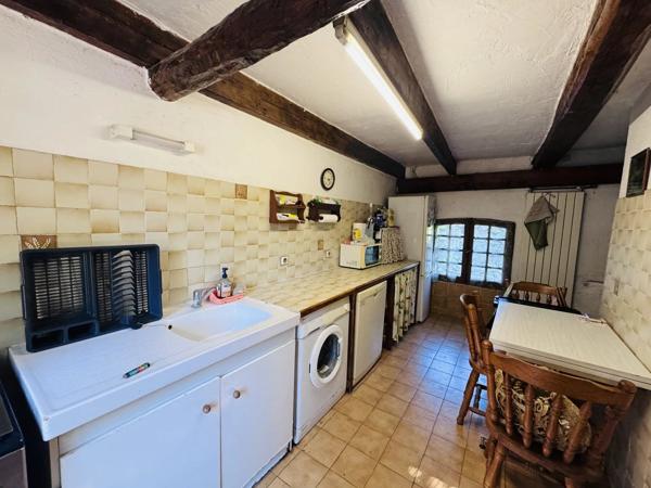 Vente                                                      Maison
                        
                     7 pièces                      133 m2                     à Peillon
