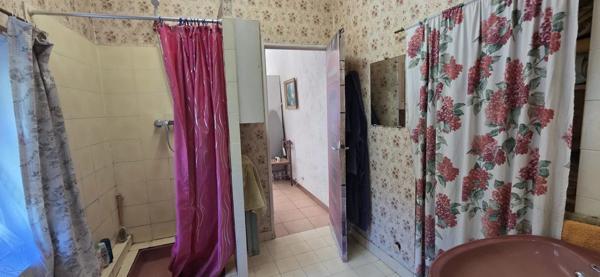 Vente                                                      Maison
                        
                     7 pièces                      133 m2                     à Peillon