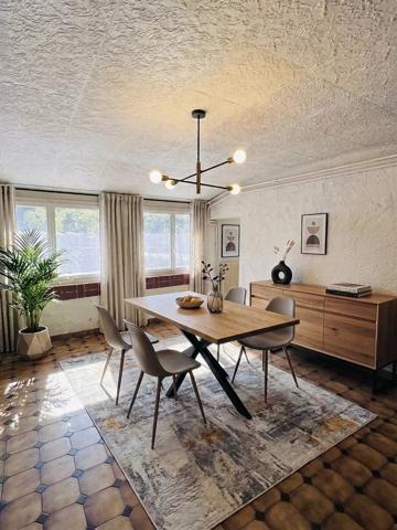 Vente                                                      Maison
                        
                     7 pièces                      133 m2                     à Peillon