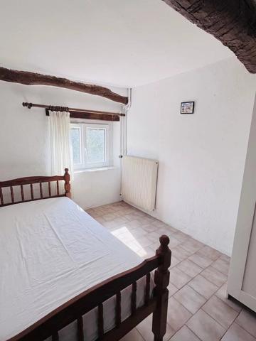 Vente                                                      Maison
                        
                     7 pièces                      133 m2                     à Peillon