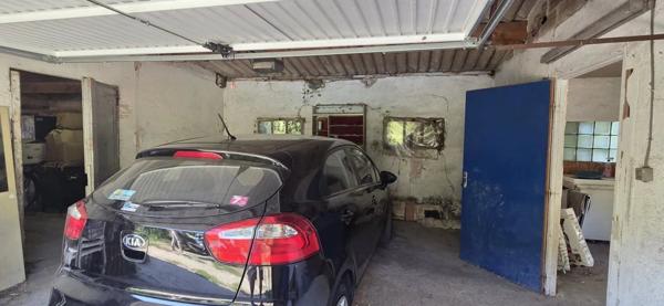 Vente                                                      Maison
                        
                     7 pièces                      133 m2                     à Peillon
