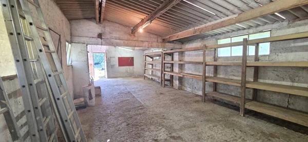 Vente                                                      Maison
                        
                     7 pièces                      133 m2                     à Peillon