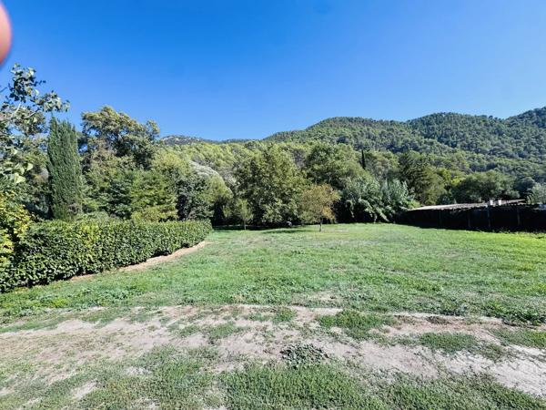 Vente                                                      Maison
                        
                     7 pièces                      133 m2                     à Peillon