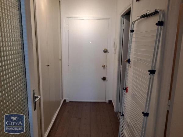 Appartement à louer 1 pièce 37m²