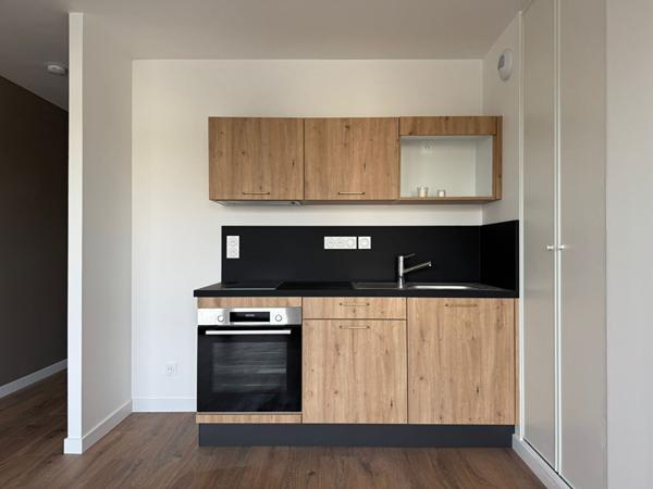 Appartement Laval 1 pièce - 25.82 m2 - Quartier Gare