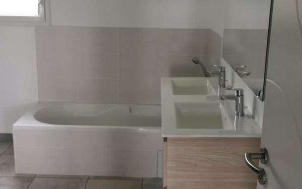 Maison à louer    4 pièces •  Aire-sur-l'Adour