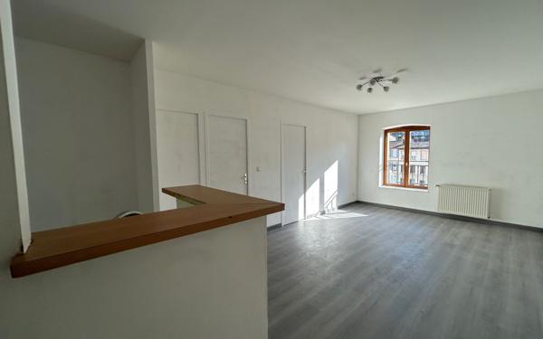 Appartement à louer    3 pièces •  Vienne