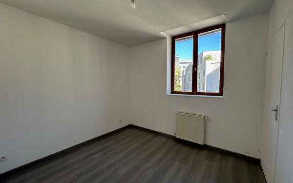 Appartement à louer    3 pièces •  Vienne