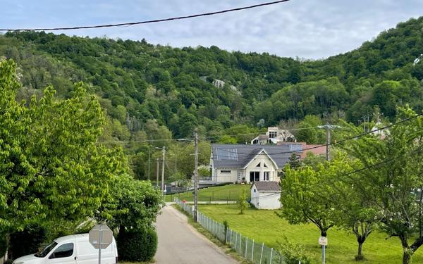 Appartement à vendre    4 pièces • 93 m2 Mesnay