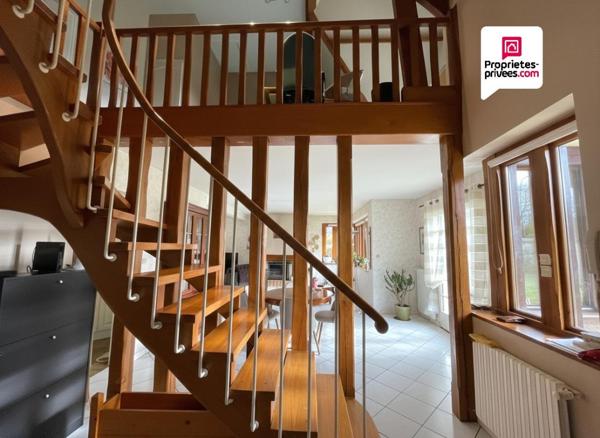 Maison 145m2 3 chambres bureau grange jardin 886m2 336000 FAI