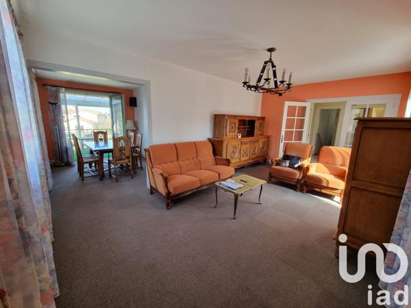 Maison à vendre 6 pièces 117 m² Saint-Galmier