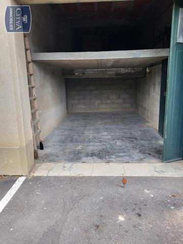 Parking à louer Castelnau-le-Lez (34170)