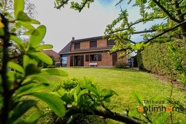 Maison familiale avec grand jardin à Ambleteuse, quartier résidentiel calme