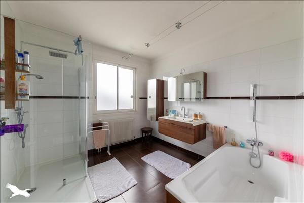 Maison à vendre |  Valence |  9 pièces | 231 m²