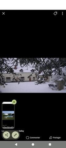 propriété  de 4 maisons et 3 gîtes  grande piscine