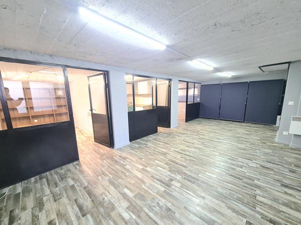 Bureaux Ivry Sur Seine 3 pièce(s) 77 m2