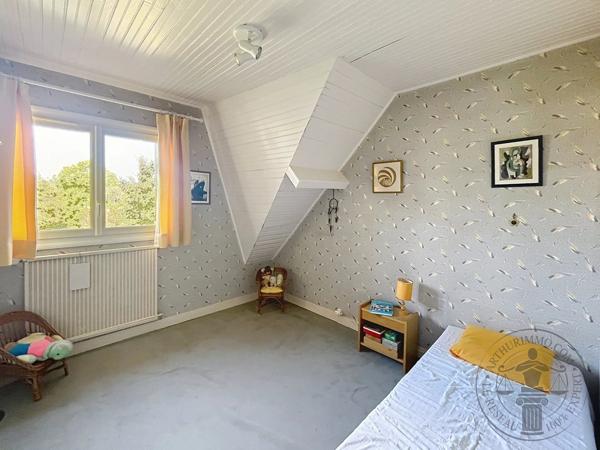 Vente                                                      Maison
                        
                     8 pièces                      158 m2                     à Dourdan
