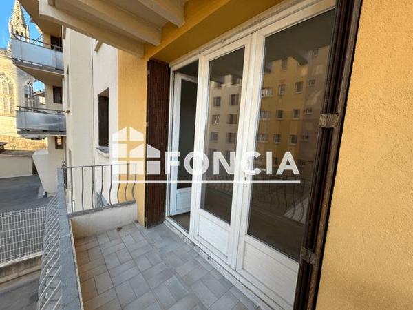 Location Appartement 3 pièces 54.58 m² - 3 IMPASSE DU LUXEMBOURG Nimes 30000