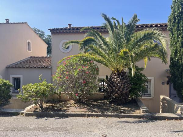 La Croix-Valmer (83420) Maison centre ville - vue mer