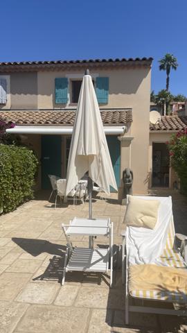 La Croix-Valmer (83420) Maison centre ville - vue mer