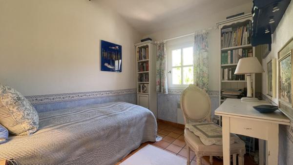 La Croix-Valmer (83420) Maison centre ville - vue mer