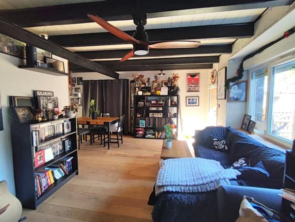Jolie maison au calme et entièrement rénovée en 2020, à 05 minutes de Riom et 20 minutes de Clermont-Ferrand.