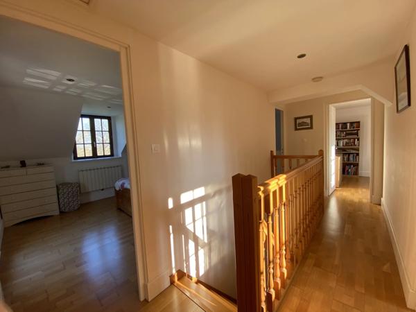 Jolie maison de 3 chambres avec grand jardin