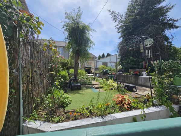 Charmante maison de ville avec jardin