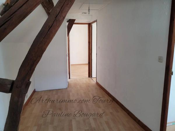 Vente                                                      Maison
                        
                     4 pièces                      87 m2                     à Janville-en-Beauce