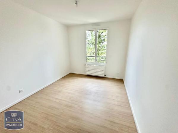 Appartement à louer 3 pièces 96.47m²