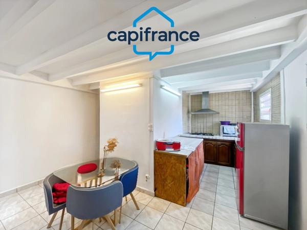 À vendre à Saint-André : Deux maisons mitoyennes – Idéal pour investisseur ou famille intergénérationnelle