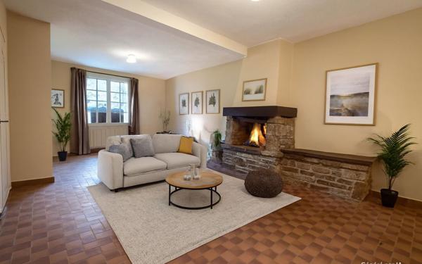 Maison à vendre    6 pièces •  Plouider