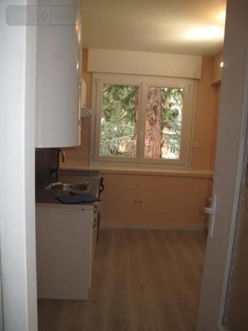 Appartement à louer à Bois-Guillaume en Seine-Maritime (76230), ref : 76002-L324