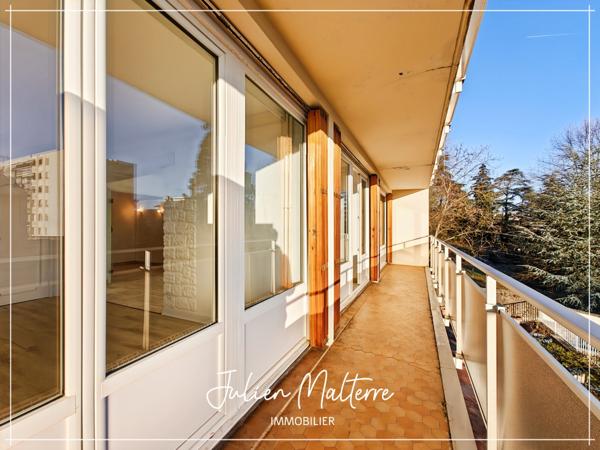 Appartement 4 pièces 86 m2 - 785 € (plus charges locatives 140 € et garage 80 €)