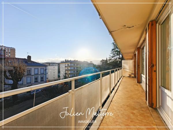 Appartement 4 pièces 86 m2 - 785 € (plus charges locatives 140 € et garage 80 €)