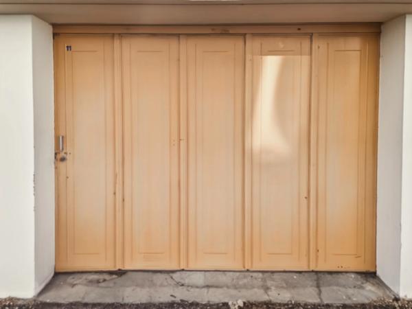 Appartement 4 pièces 86 m2 - 785 € (plus charges locatives 140 € et garage 80 €)