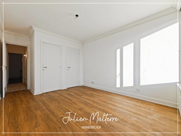 Appartement 4 pièces 86 m2 - 785 € (plus charges locatives 140 € et garage 80 €)