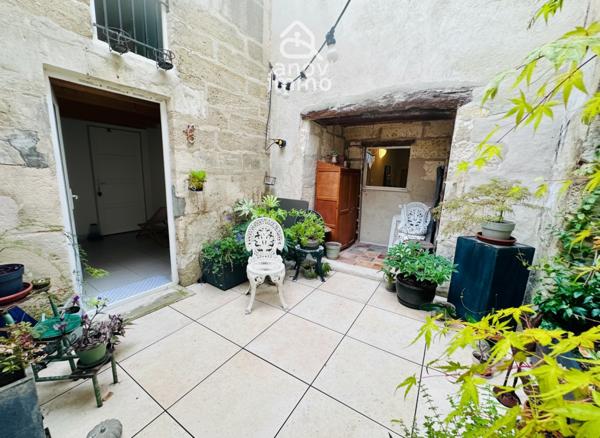 Maison
                                                                                                                                                                                                                                                                                                                        4 pièce(s)                                                                                                                                                                                                          2 chambre(s)                                                                                                                                                                                                          88  m²