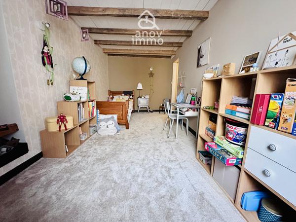 Maison
                                                                                                                                                                                                                                                                                                                        4 pièce(s)                                                                                                                                                                                                          2 chambre(s)                                                                                                                                                                                                          88  m²