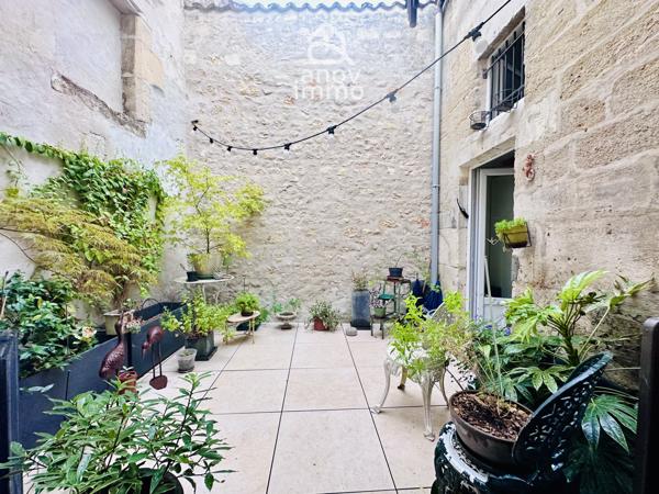 Maison
                                                                                                                                                                                                                                                                                                                        4 pièce(s)                                                                                                                                                                                                          2 chambre(s)                                                                                                                                                                                                          88  m²