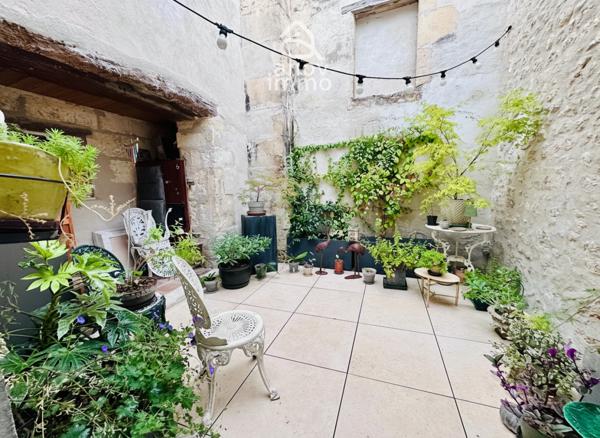Maison
                                                                                                                                                                                                                                                                                                                        4 pièce(s)                                                                                                                                                                                                          2 chambre(s)                                                                                                                                                                                                          88  m²