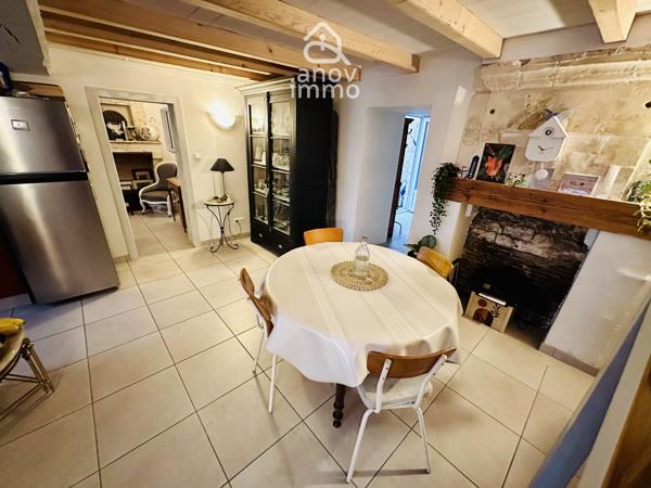 Maison
                                                                                                                                                                                                                                                                                                                        4 pièce(s)                                                                                                                                                                                                          2 chambre(s)                                                                                                                                                                                                          88  m²